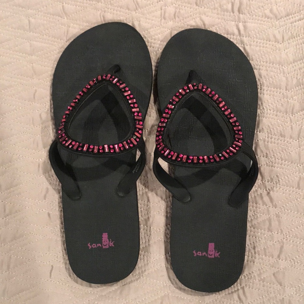 Sanuk Flip-flops